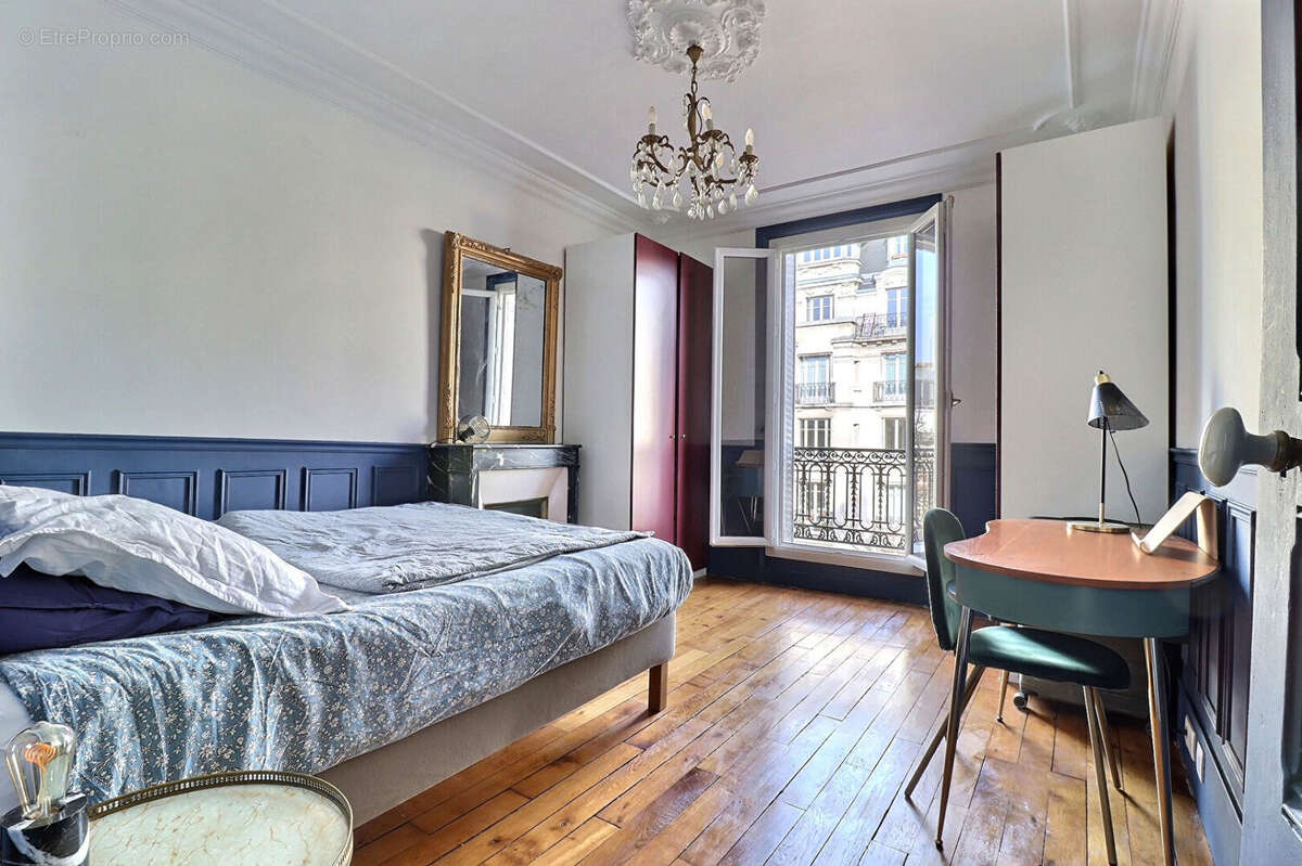 Appartement à PARIS-19E