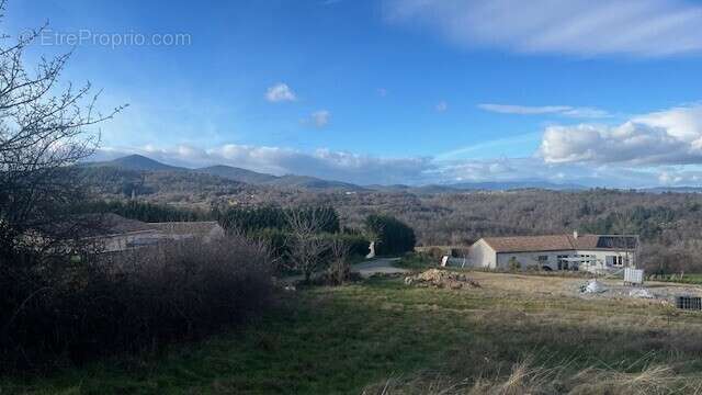 Terrain à PREAUX