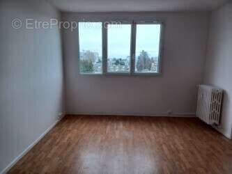 Appartement à MONS-EN-BAROEUL