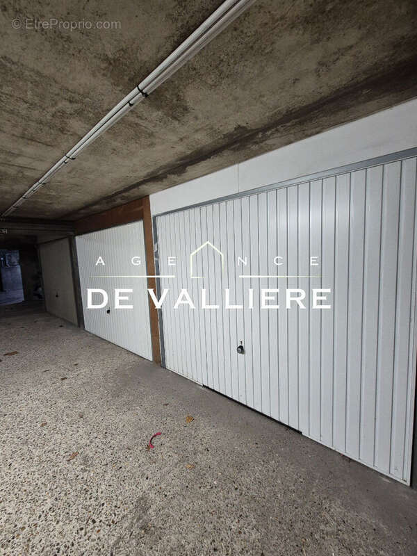 Parking à NANTERRE