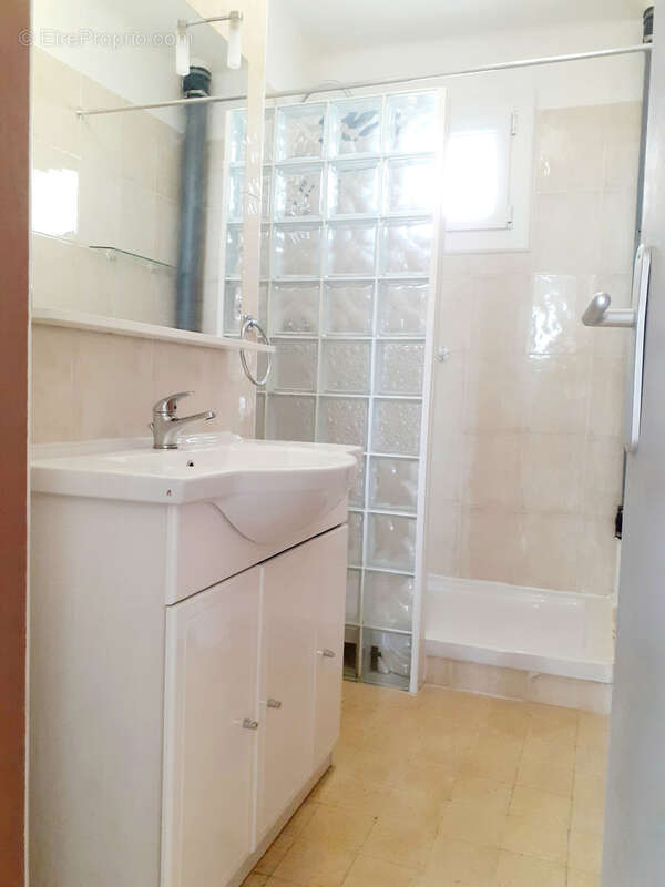 Appartement à MARSEILLE-15E