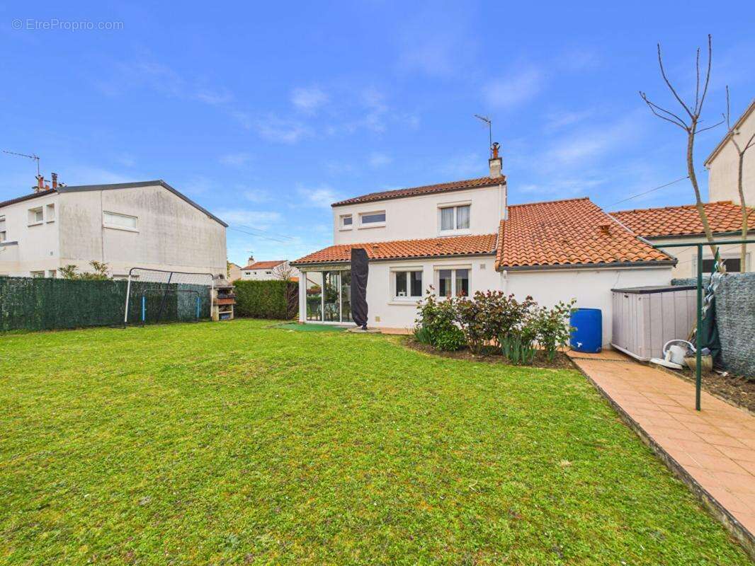 Maison de 107 m2 à Chatellerault, 3 chambres, jardin, garage - photo 14