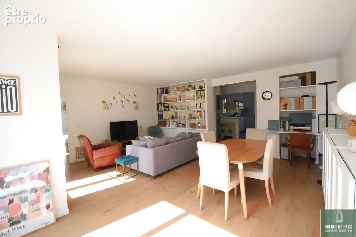 Appartement 92 m2, trois chambres, proche gare - photo 2