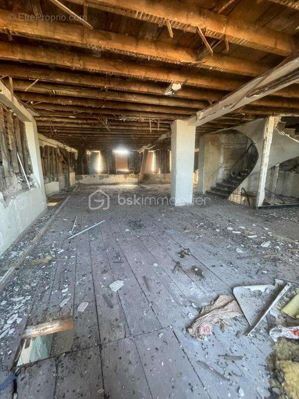 Maison à BARBEZIEUX-SAINT-HILAIRE