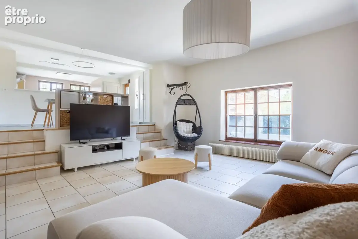 Maison 6 pièces 147 m² à vendre à Saint-Bonnet-Pres-Riom (63200) - photo 2