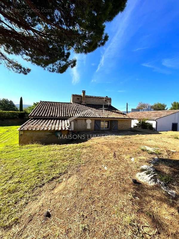 Maison à GARGAS