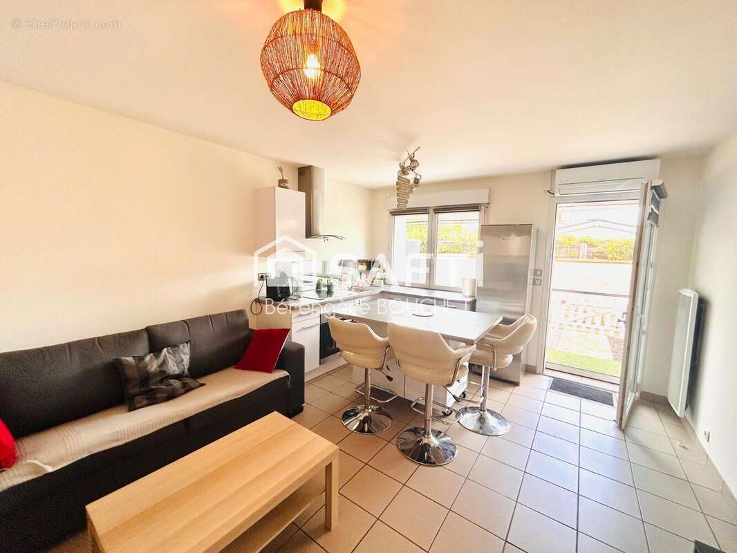 Photo 2 - Appartement à SAINT-MEDARD-EN-JALLES