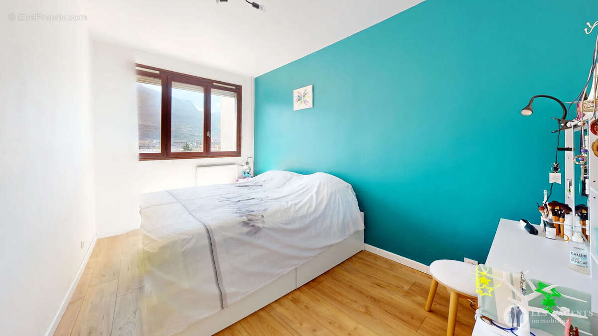 AppT4 LUMINEUX AVEC VUE PANORAMIQUE ? ÉCHIROLLES (Résidence Le Château)artement Echirolles 4 pièce(s) 83 m2 - photo 6