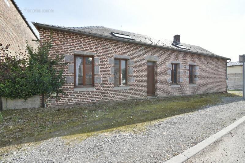 Maison à FESMY-LE-SART