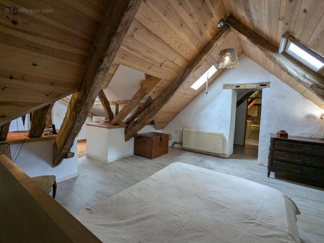 Maison 215 m² à Saint-Projet  - photo 6