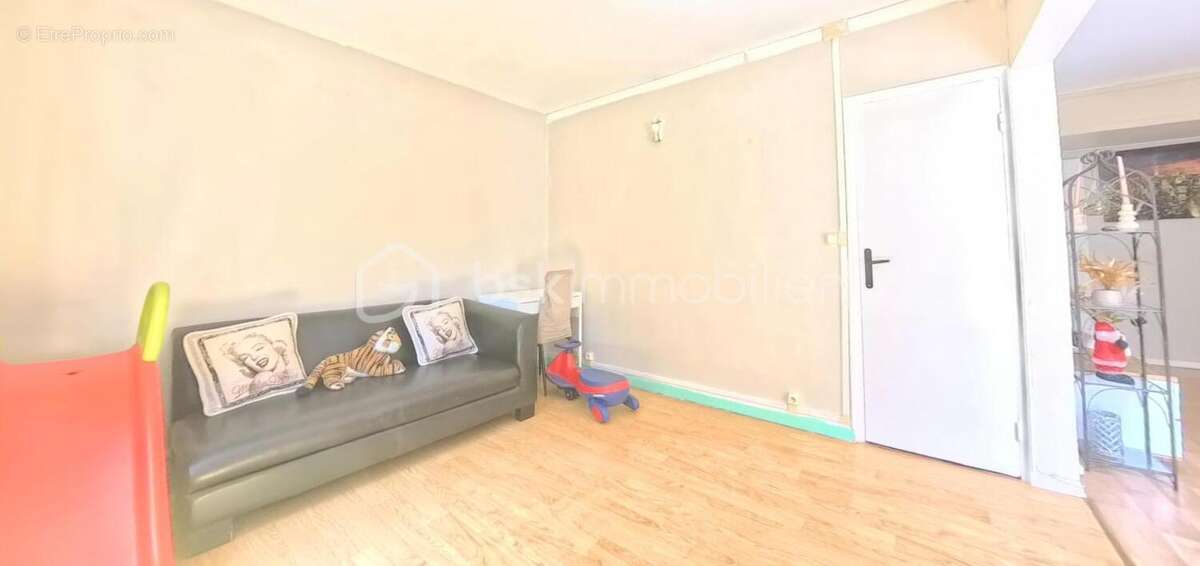 Appartement à CLICHY-SOUS-BOIS