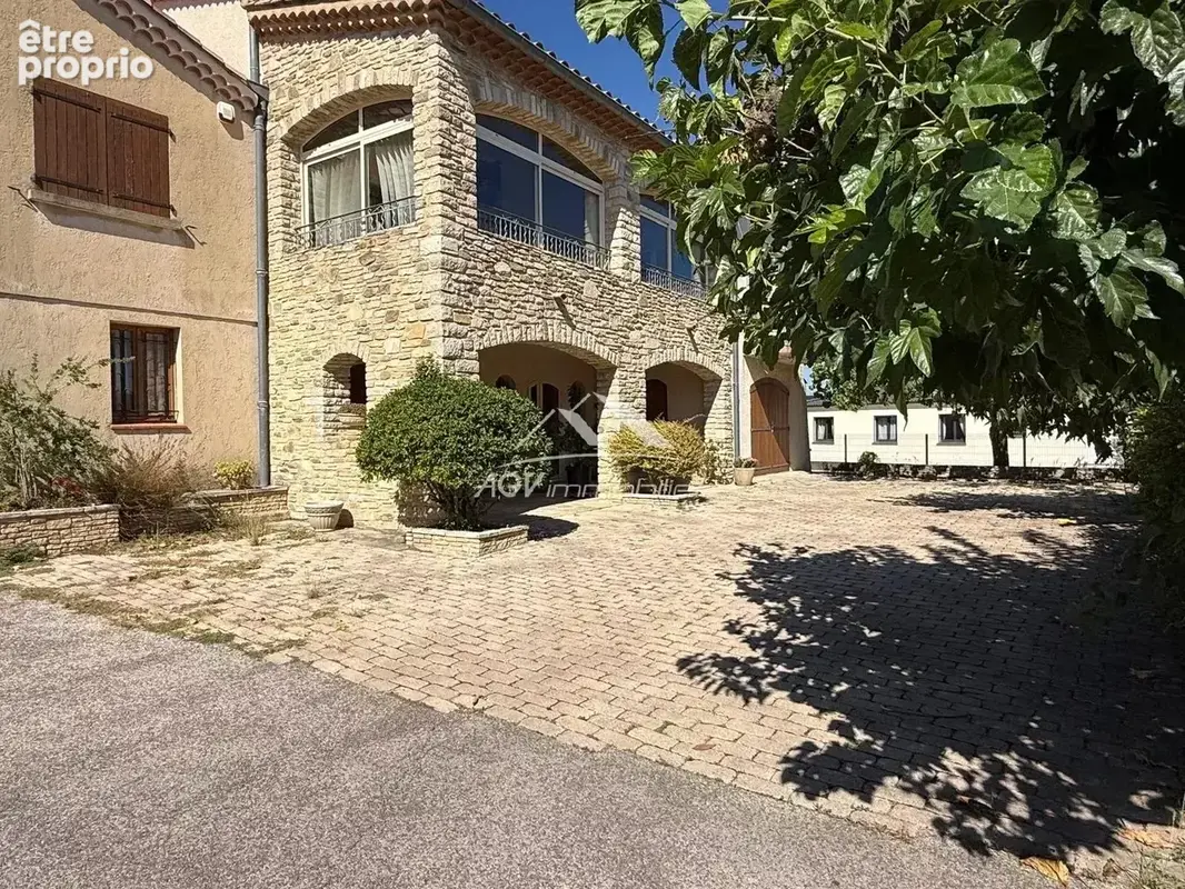 Propriété de 236 m² habitable sur 1200 m² de terrao, - photo 23