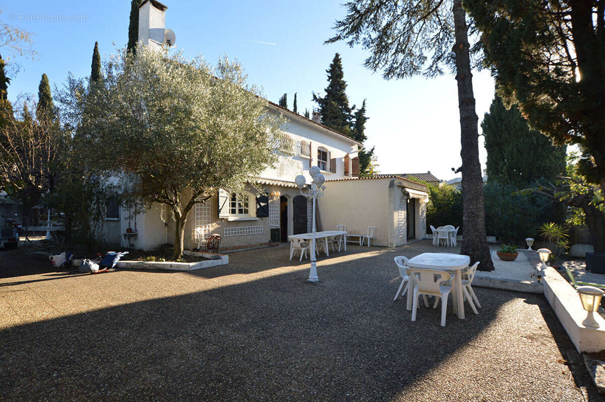 Maison à MARSEILLE-12E