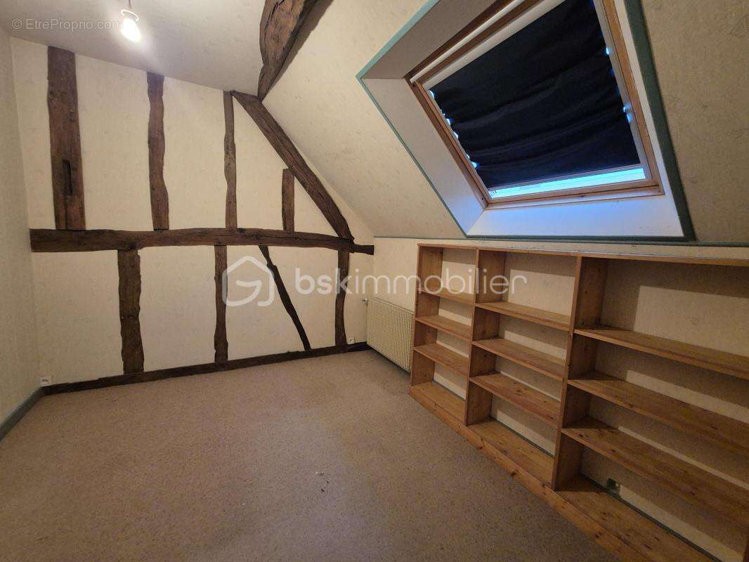 Maison à POILLY-LEZ-GIEN