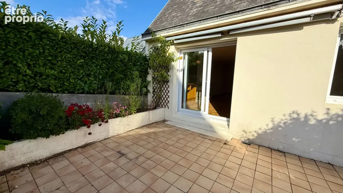 Maison 5 pièces - terrain de 281 m2 - GUILERS - photo 8