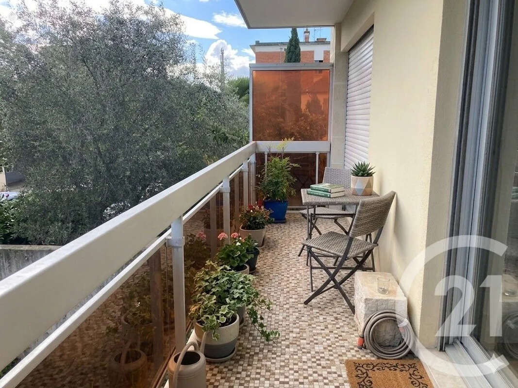 Appartement 88 m² à Saint-Maur-Des-Fosses  - photo 11