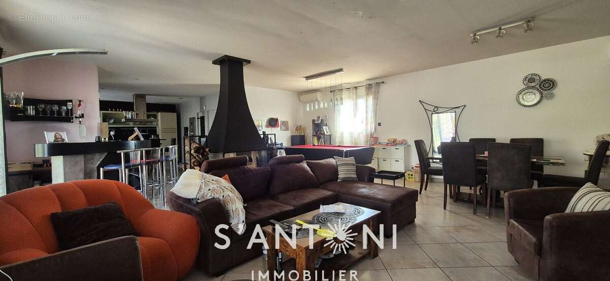 Maison à PUISSALICON