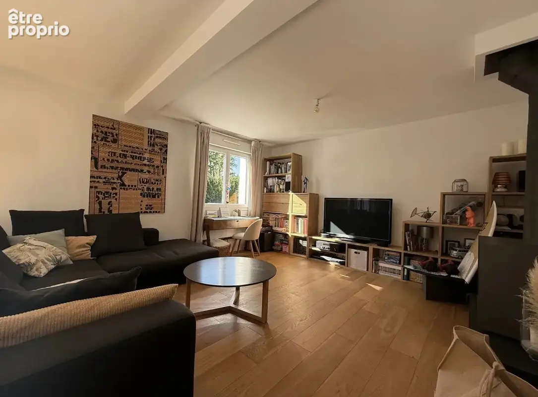 Maison individuelle récente à deux pas du village médiéval d - photo 6