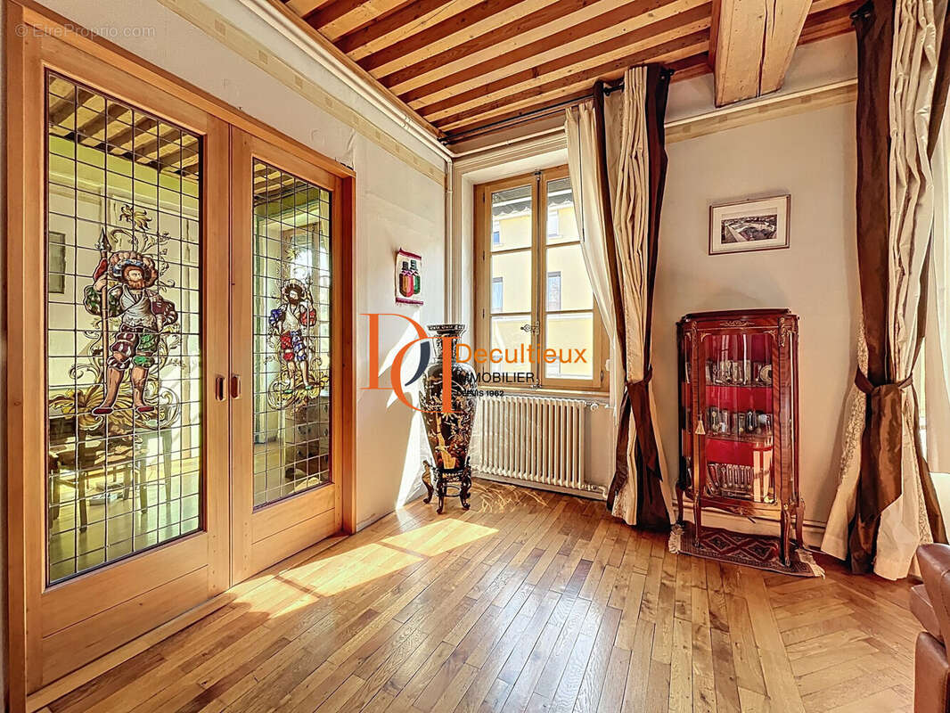 Appartement à LYON-6E
