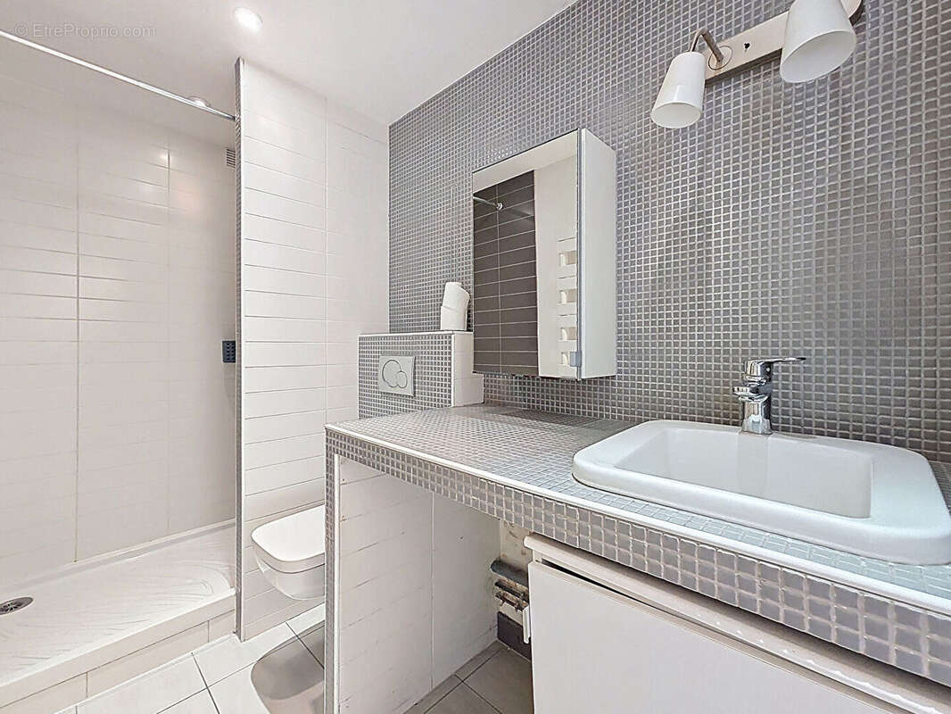 Appartement à BOURG-LA-REINE