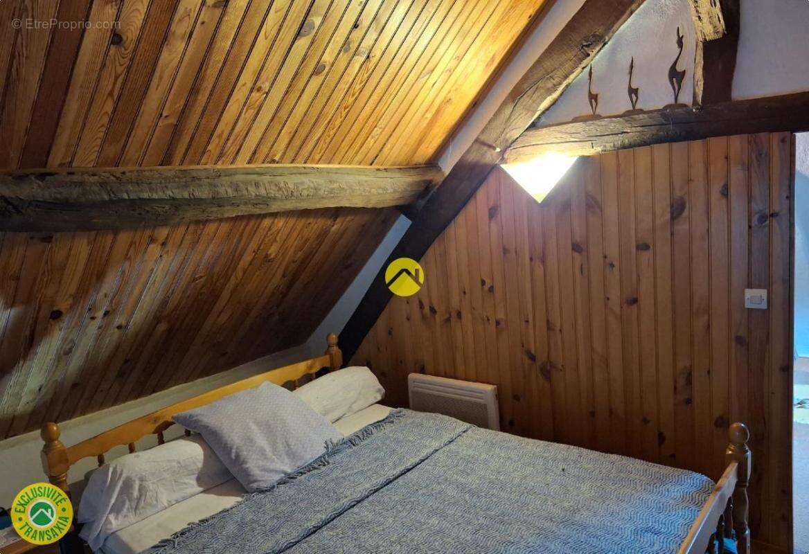 Maison à LURCY-LEVIS