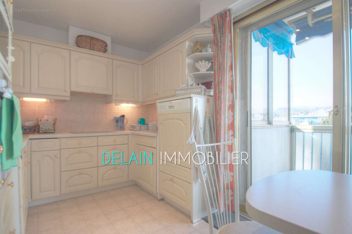 Appartement 102 m² à Cagnes-Sur-Mer  - photo 5