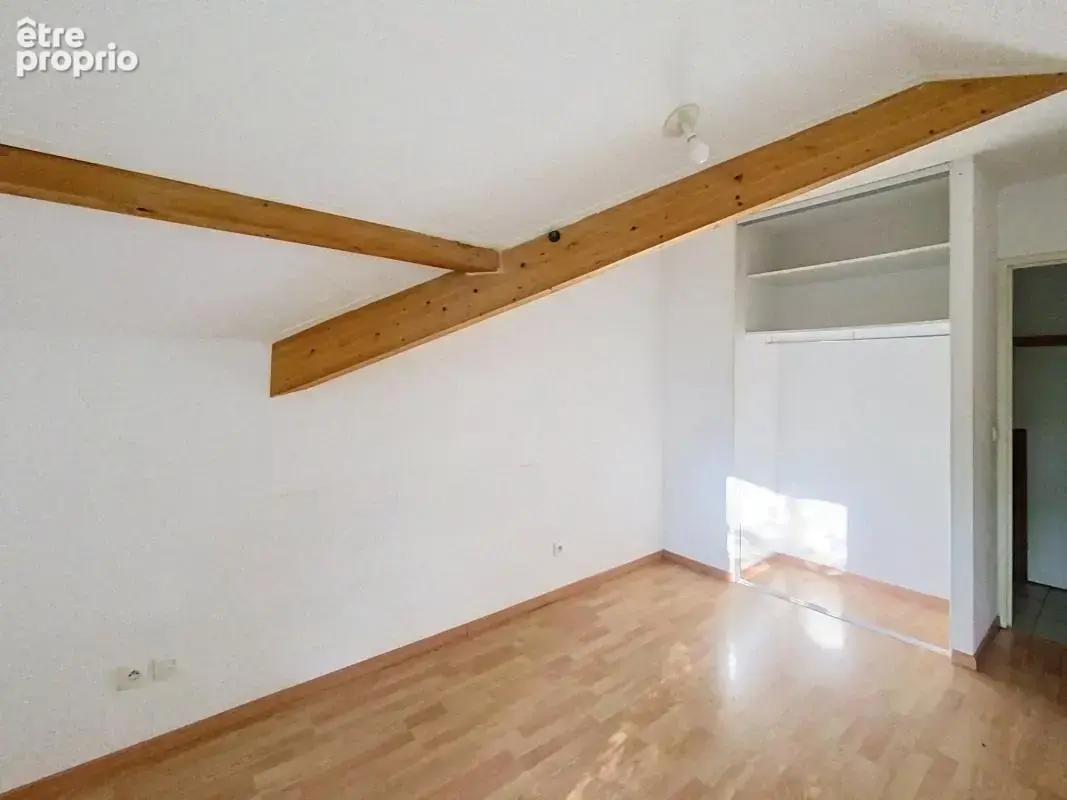 T4 en duplex dans un environnement verdoyant - photo 8