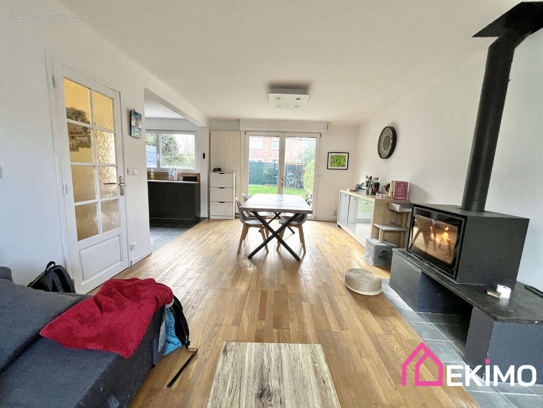 Maison à FACHES-THUMESNIL