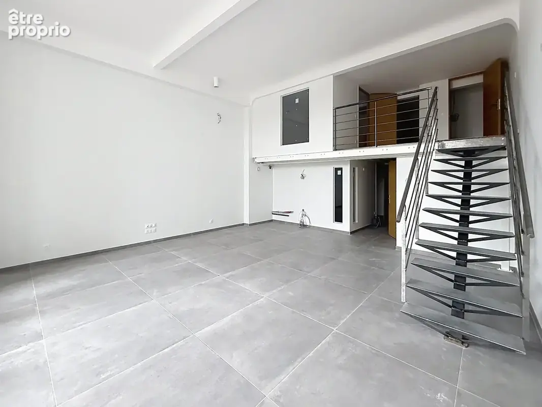 Loft d’exception de 120 m2 avec terrasse plein sud - photo 3