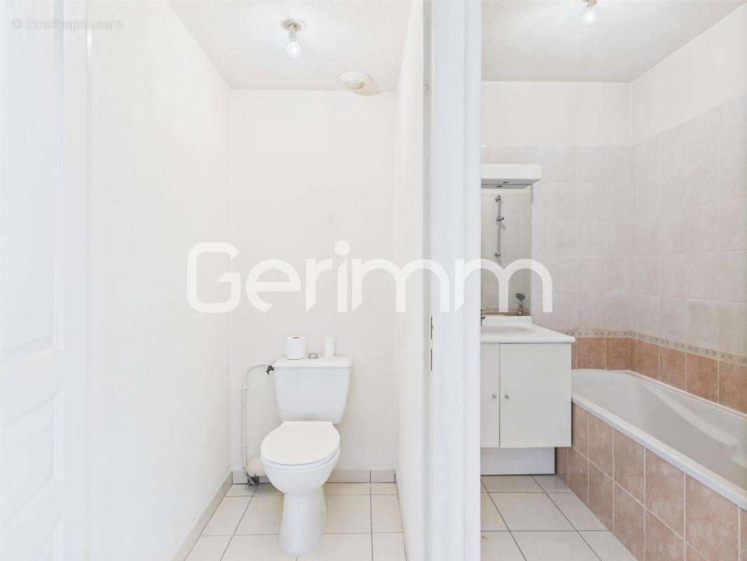 Appartement à SAINT-MARTIN-D&#039;HERES