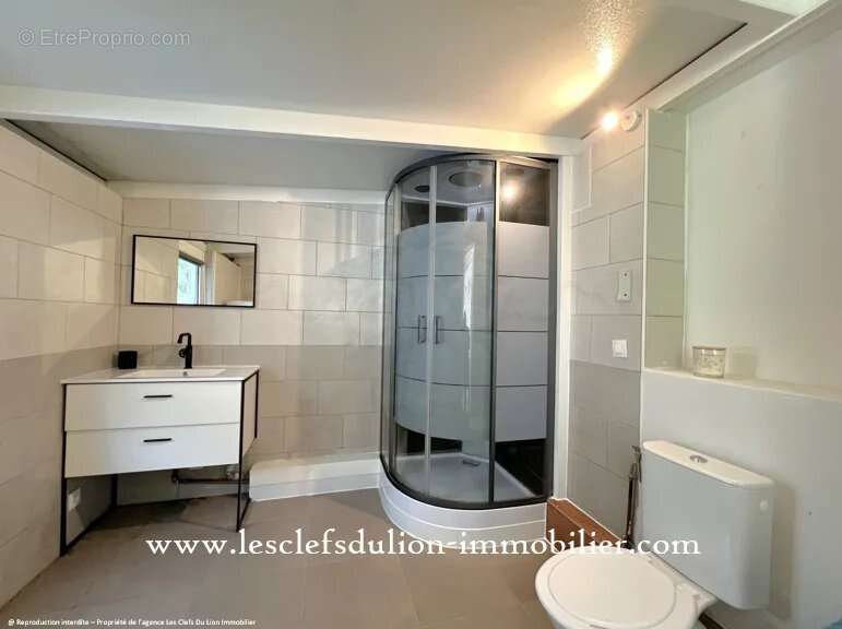 Maison à LORREZ-LE-BOCAGE-PREAUX