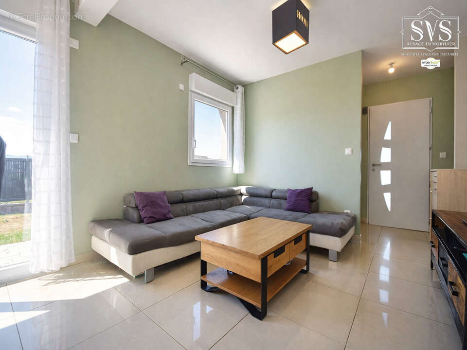 Maison individuelle (2018) - 5 pièces dont 3 chambres - 77,01 m2   Jardin & terrasse   Sous-sol complet   Gara - photo 9
