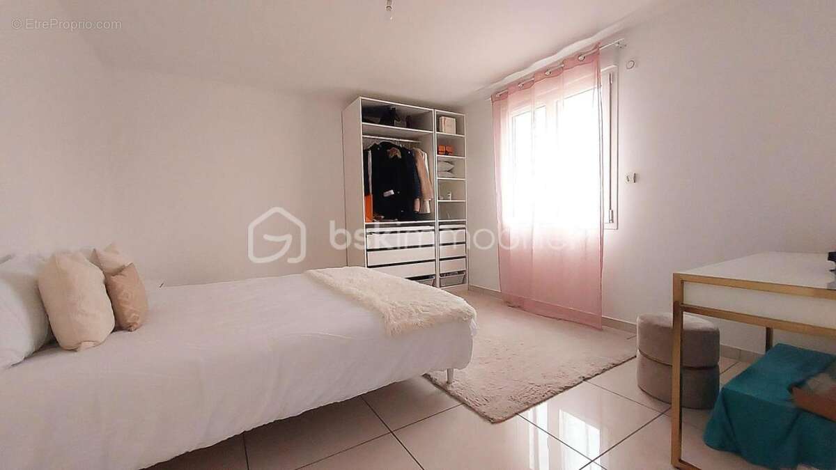 Maison à FLEURY-LES-AUBRAIS