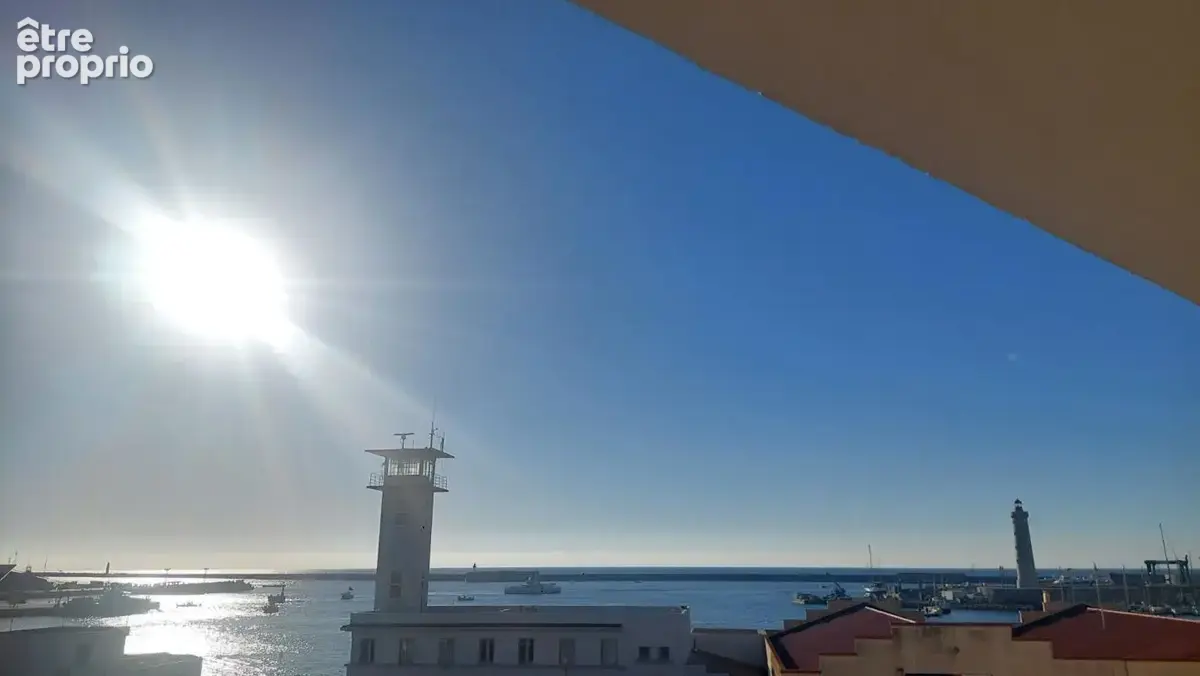 Studio 36 m² avec vue panoramique sur la mer et le port - photo 2