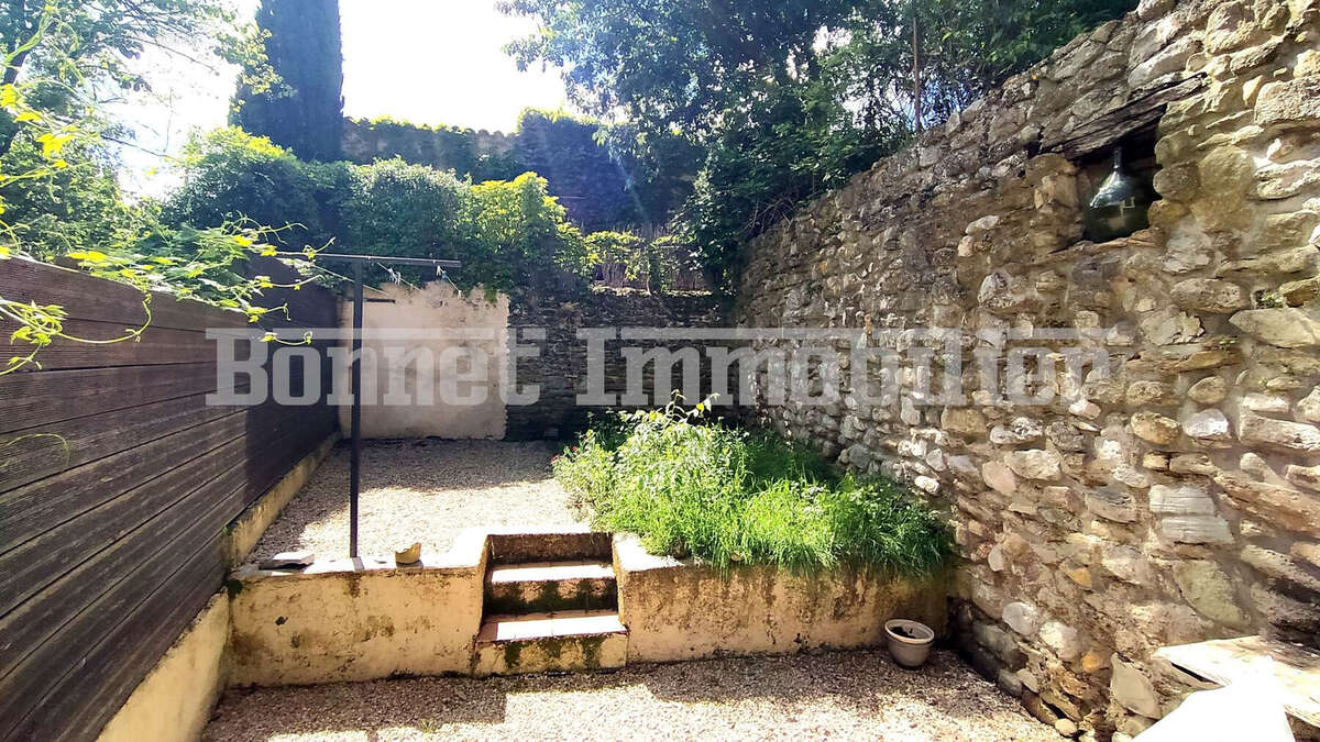 Maison à MIRABEL-AUX-BARONNIES