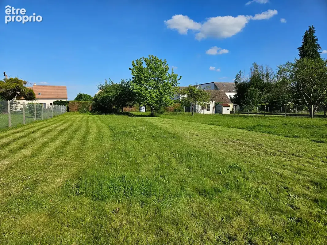 Photo Terrain à Fitz-James au prix de 118 000€