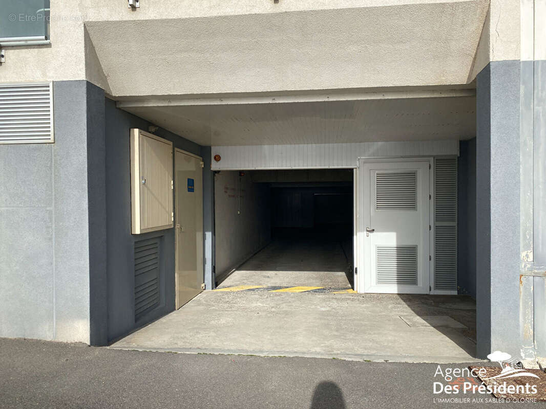 Parking à LES SABLES-D'OLONNE