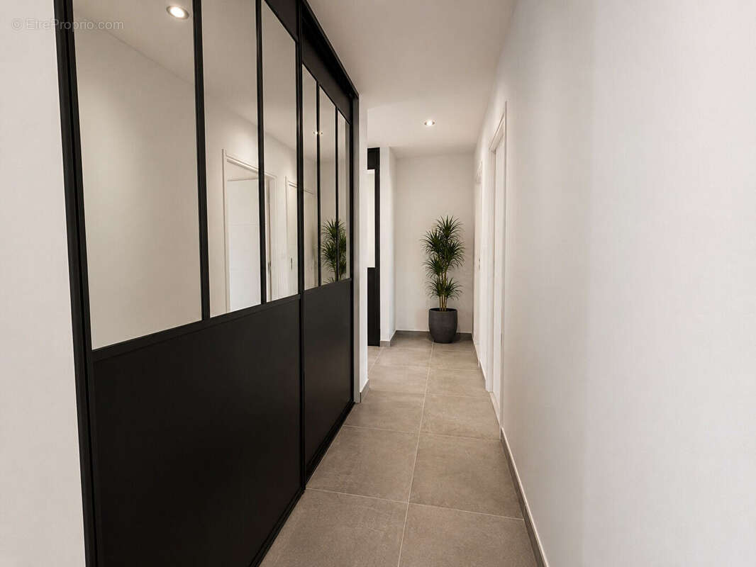 Pavillon de plain-pied 2025, de 111m² clé en main sur terrain de 528m² - photo 12