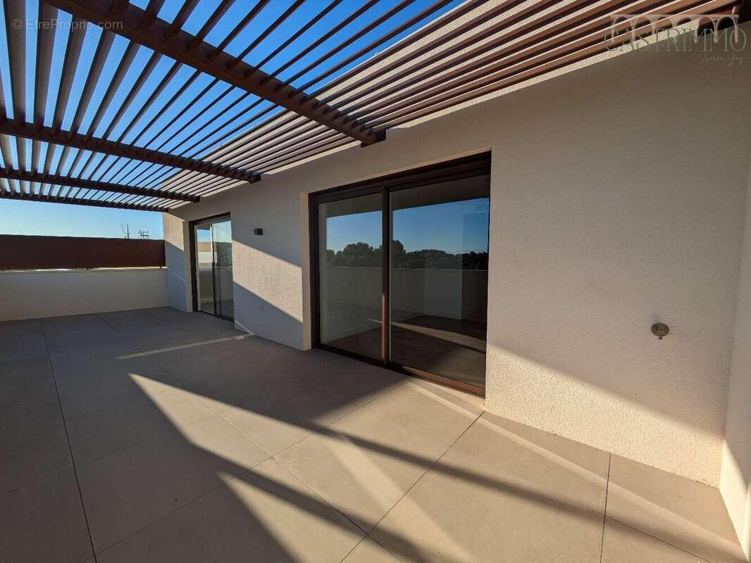 Appartement à CASTRIES