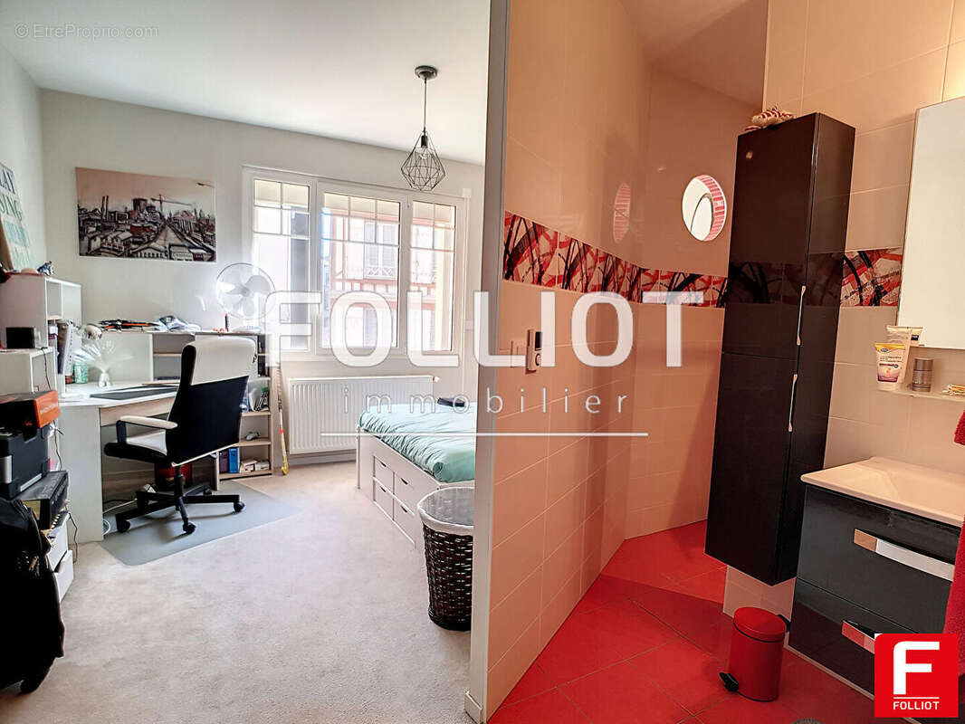 Vente : appartement T5 (140 m²) à GRANVILLE CENTRE - 50400  - VUE  MER - photo 14