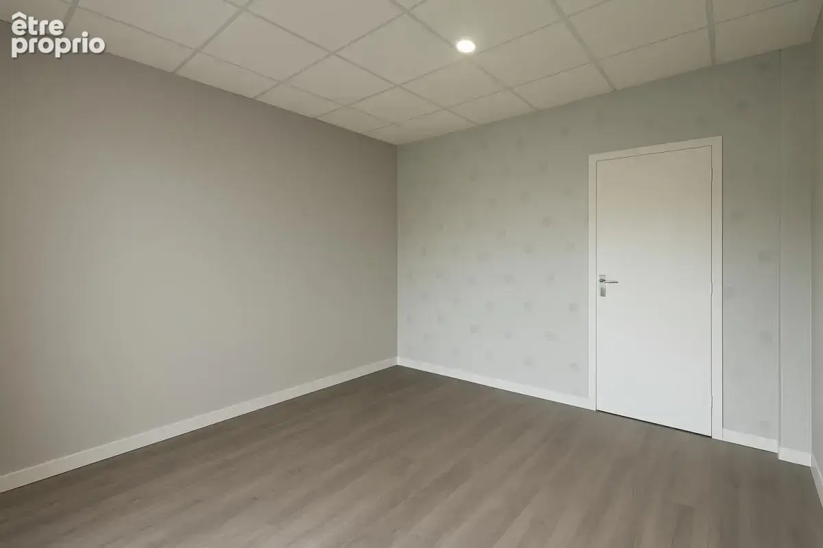 Local Commercial avec locataire en place - Plein Bourg Herbignac - photo 2