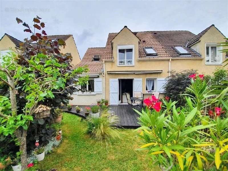 Maison à LEUVILLE-SUR-ORGE