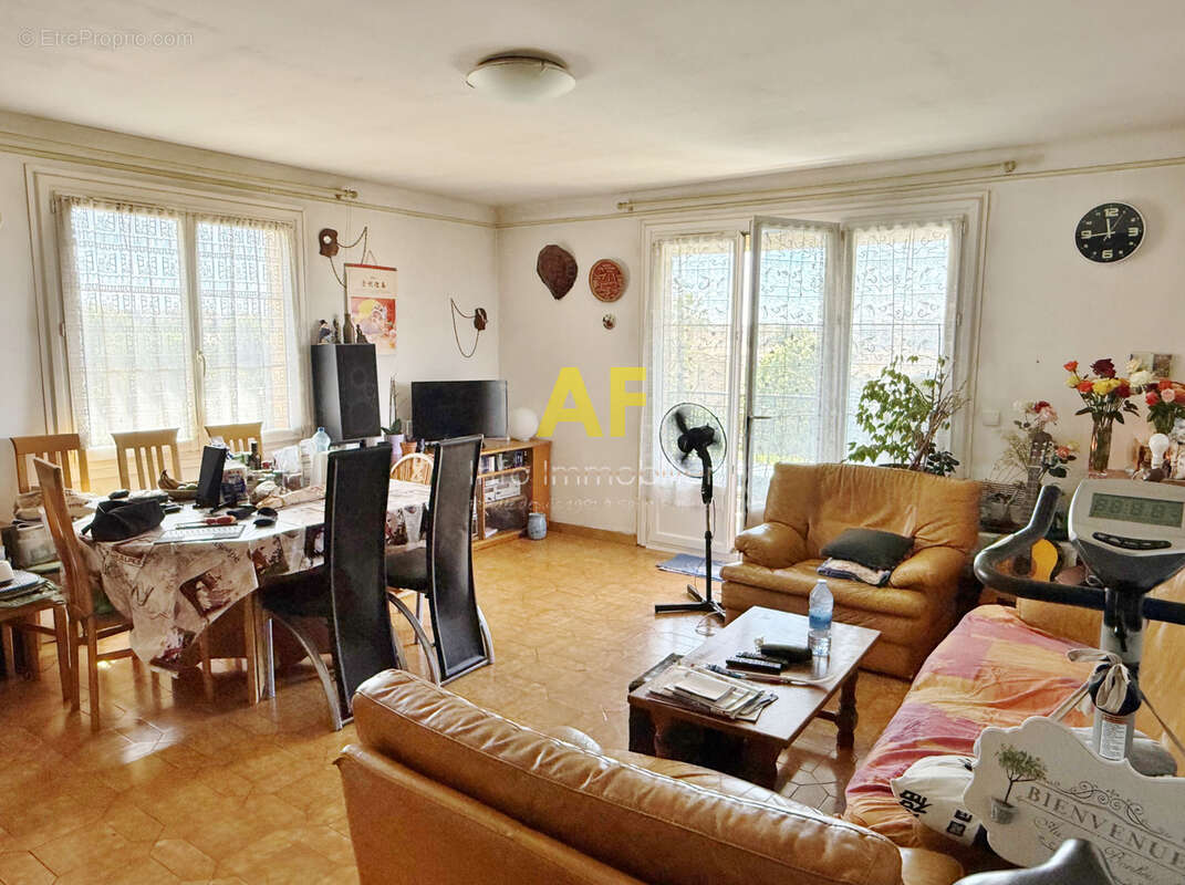 Appartement à FREJUS