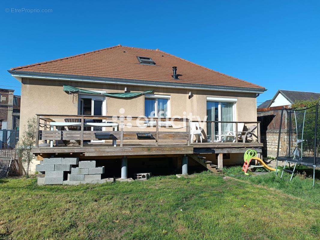 Maison à SAINT-PIERRE-LES-ELBEUF