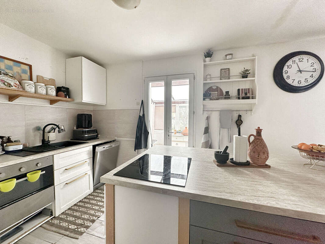 Maison à SAINT-PIERRE-DU-PERRAY