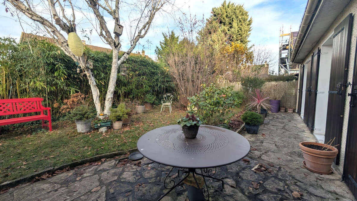 Maison à BEAUMONT-SUR-OISE