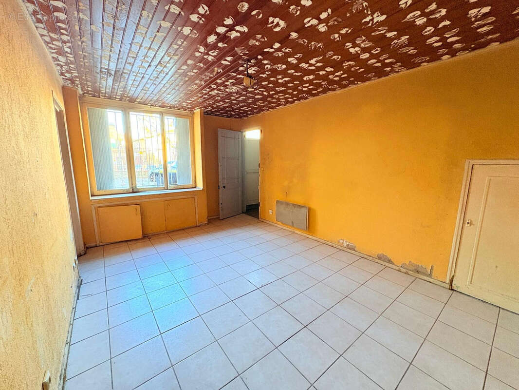 Appartement à MILLAS