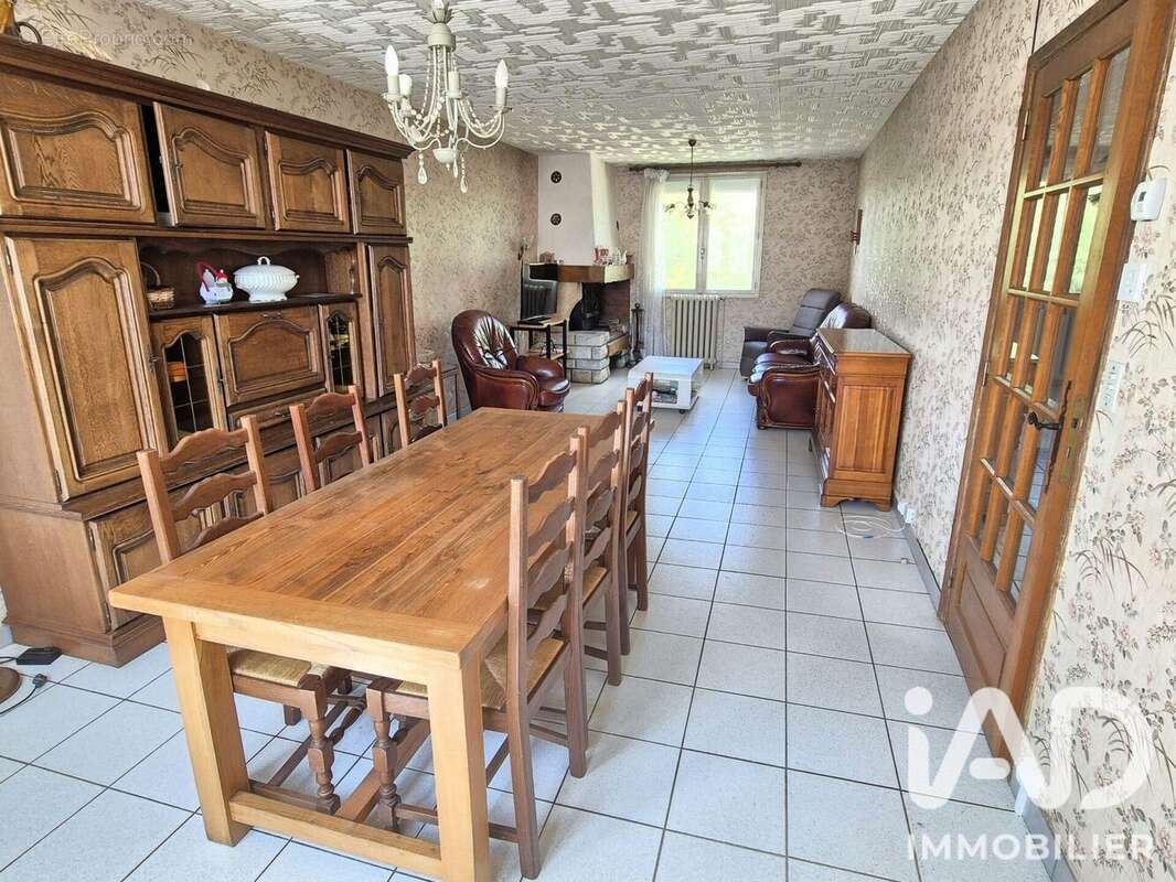 Maison 90 m² à Aussillon  - photo 3