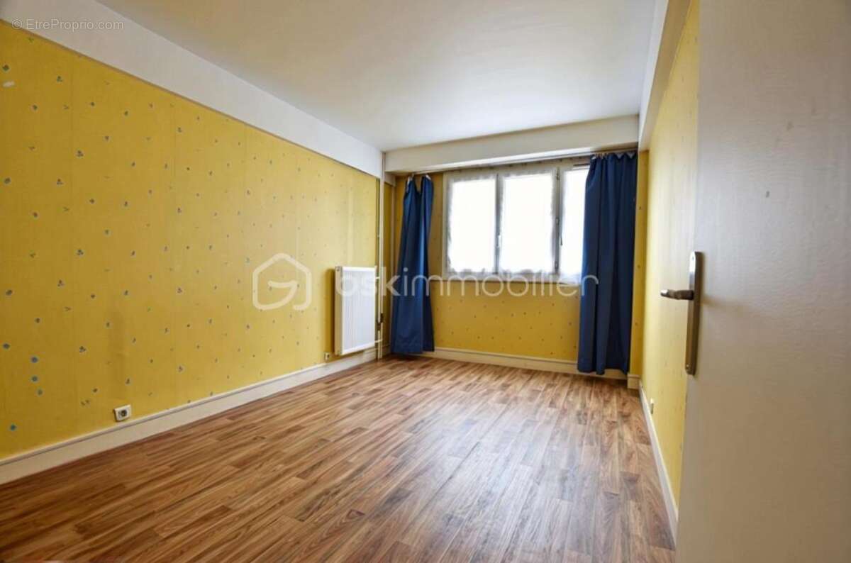 Appartement à PUTEAUX