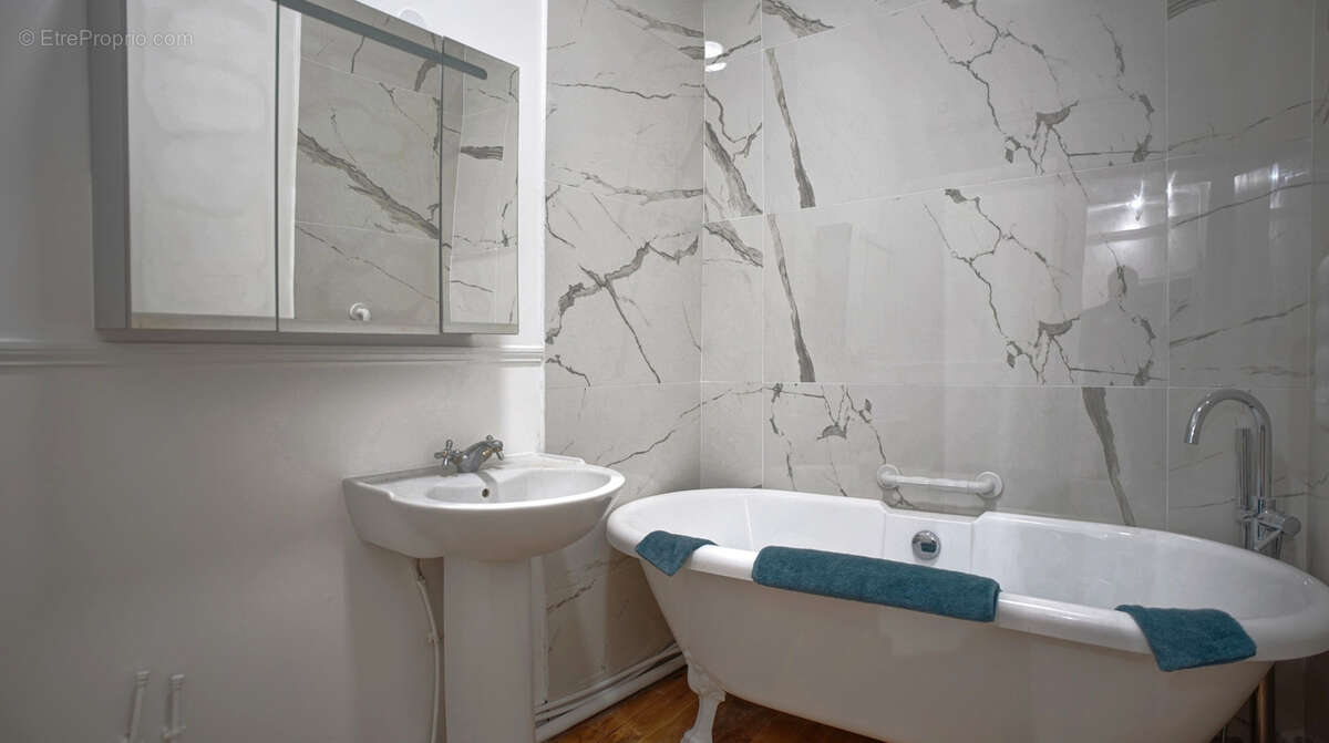 Appartement à FONTAINEBLEAU